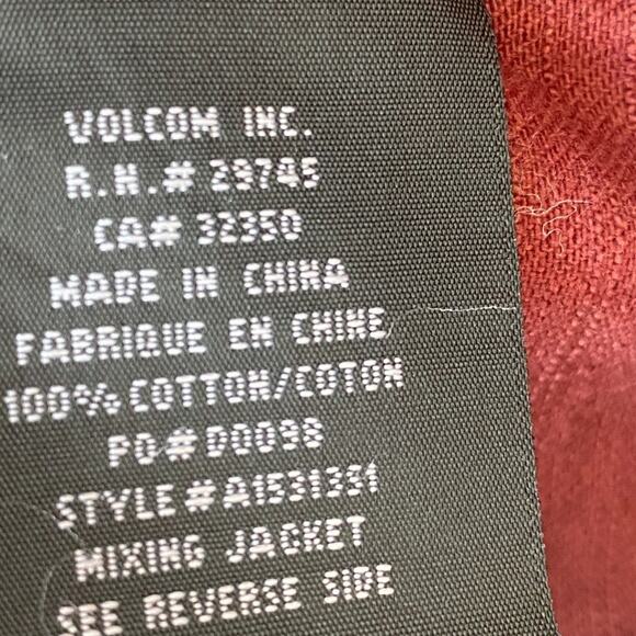 Volcom Mixing Media Hooded Jacket Men Size M Burgundy Black Bikercore Skater - Picture 8 of 12